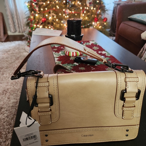 Calvin Klein Purse (New) - Picture 2 of 8